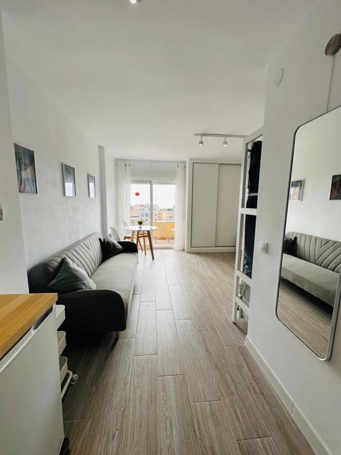 Modern White Studio Benalmádena Esterno foto