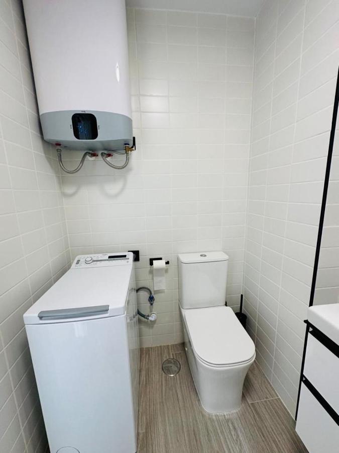 Modern White Studio Benalmádena Esterno foto
